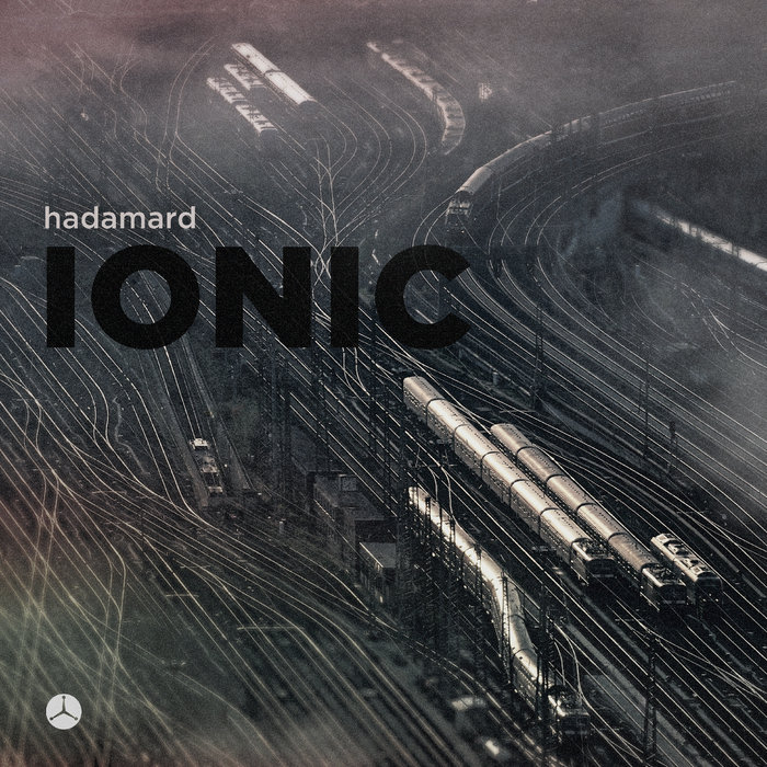 Ionic, cover